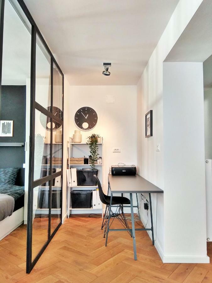 Poet'S Street Apartment Загреб Екстериор снимка