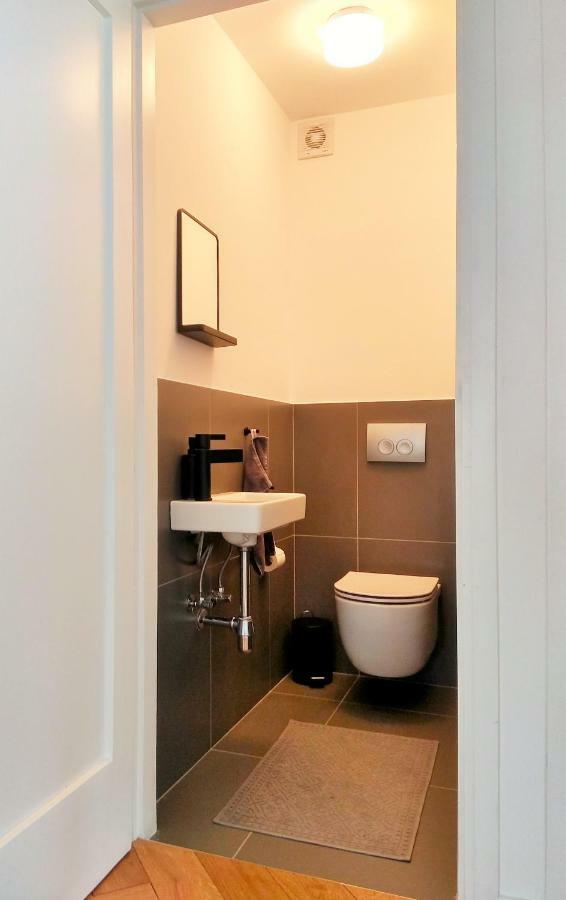Poet'S Street Apartment Загреб Екстериор снимка